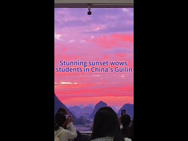 ⁣Stunning sunset wows students in China's Guilin