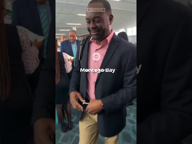 ⁣Bahamasair Heads To Montego Bay