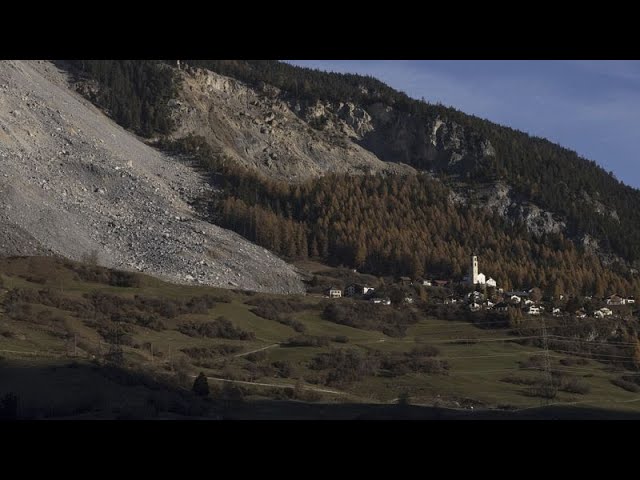 ⁣Evacúan el pueblo suizo de Brienz ante el riesgo de sufrir una grave avalancha de rocas