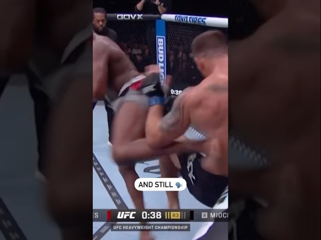 ⁣Jon Jones KOs Stipe Miocic At UFC 309 