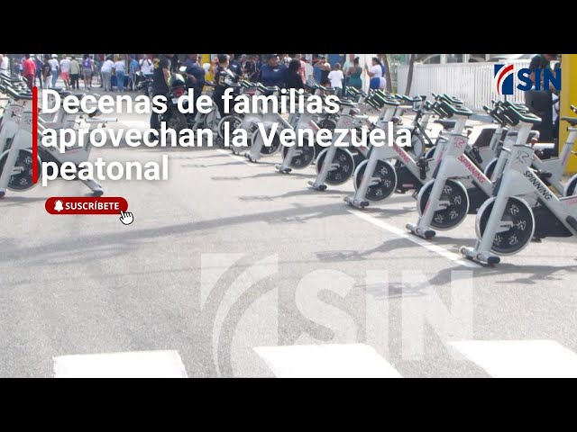 ⁣Decenas de familias aprovechan la Venezuela peatonal