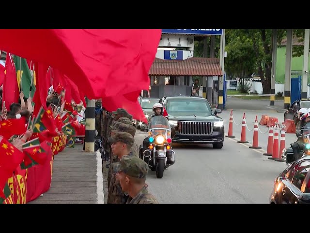 ⁣Xi Jinping receives warm welcome upon arrival in Rio de Janeiro