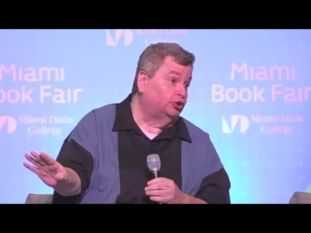 ⁣CBS News Miami's Jim DeFede talks about new book at Miami Book Fair