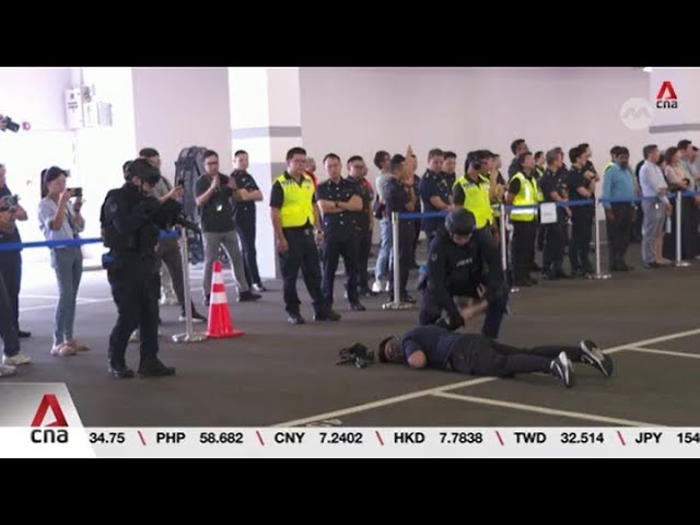 ⁣Over 40 students, police officers participate in counter-terrorism exercise at ITE College West