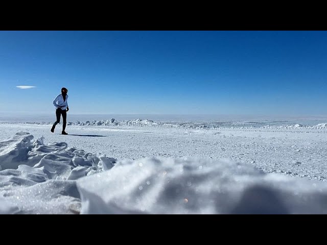 ⁣No Comment: El Ultra Hielo Antártico o la carrera extrema