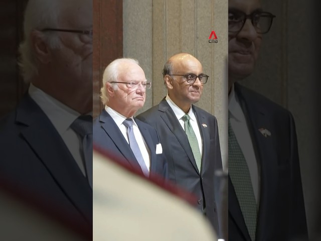 ⁣ Sweden's King Carl XVI Gustaf in Singapore for state visit