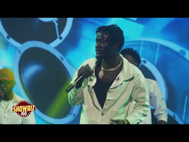 ⁣Kinjunia Proves He’s the King on the Mic – Powerful Live Performance on #ShowBiz360