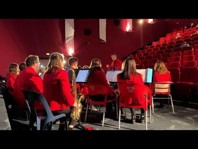 ⁣Une avant-première musicale pour le film « En fanfare »