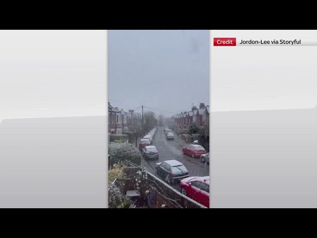 ⁣Londra, prima neve della stagione imbianca la città