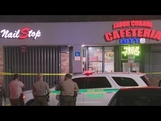 ⁣Customer stabbed outside of SW Miami-Dade cafeteria