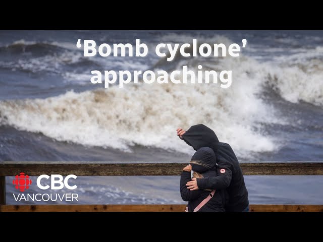 ⁣Parts of B.C.'s coast brace for hurricane force winds as 'bomb cyclone' approaches