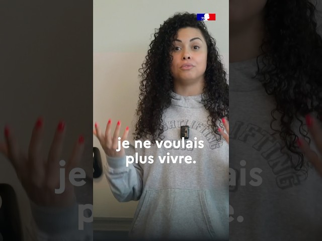 ⁣LYA BAVOIL : « J'AI TENTÉ DE ME SUICIDER PLUSIEURS FOIS »