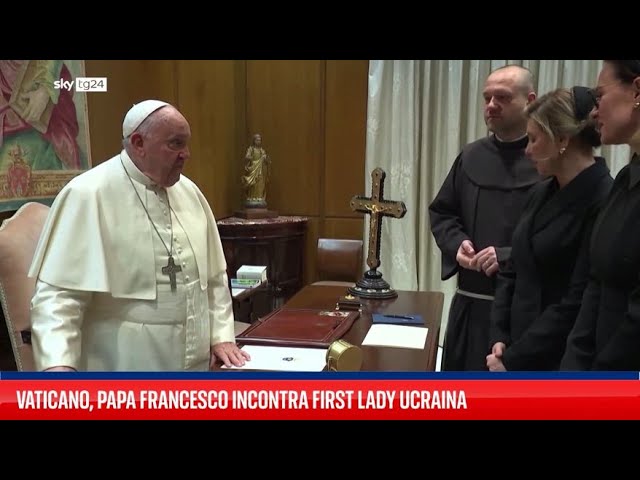 ⁣Vaticano, Papa Francesco incontra first lady ucraina