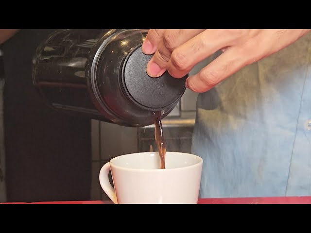 ⁣China compra 4 milhões de sacas de café brasileiro | BandNews TV