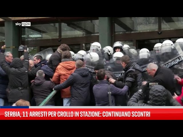 ⁣Serbia, 11 arresti per crollo in stazione