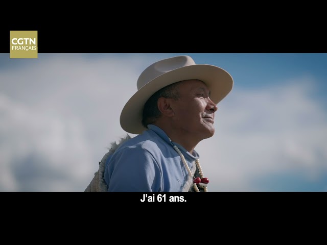 ⁣L'écho d'une mélodie sur le plateau - La flûte en os d'aigle