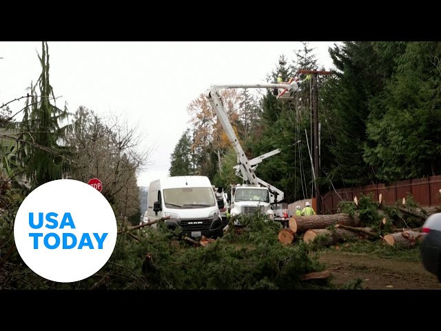 ⁣Bomb cyclone cleanup in Pacific Northwest underway ahead of next storm | USA TODAY