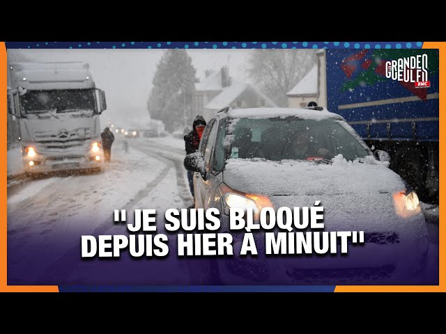 ⁣Neige : Des centaines de Naufragés de la route