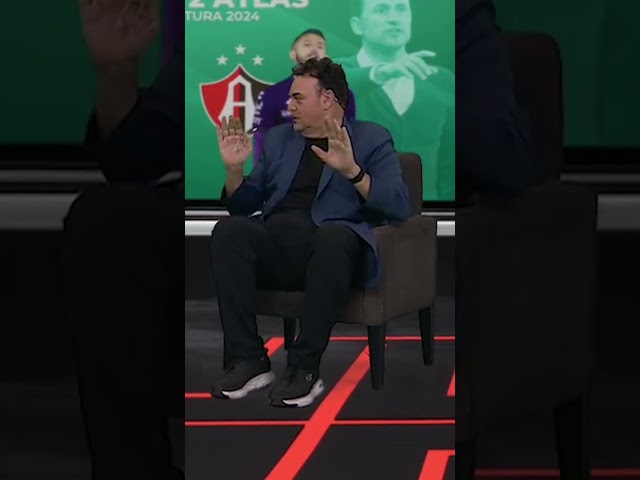 ⁣"UN PETARDO"  Faitelson califica al 'Chicharito' Hernández #shorts