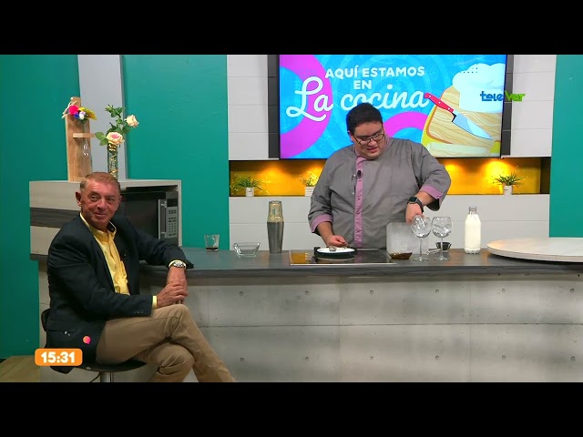 ⁣El chef Mario Acevedo nos trajo una bebida refrescante, "Dalgona de café".