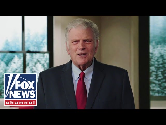 ⁣Franklin Graham has a message of hope for Christmas