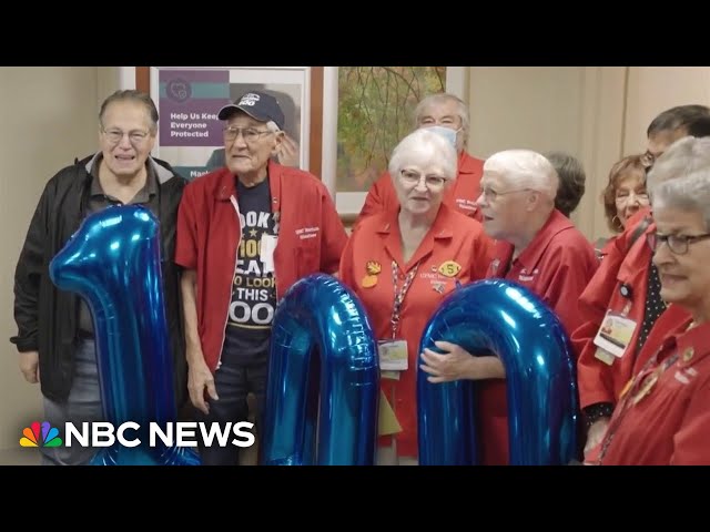 ⁣World War II Veteran honored for volunteer service