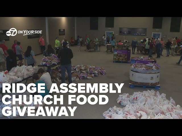 ⁣Ridge Assembly Church Thanksgiving Food Giveaway