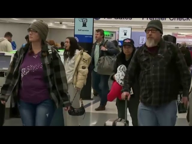 ⁣Record-breaking travel numbers expected this Thanksgiving, AAA says