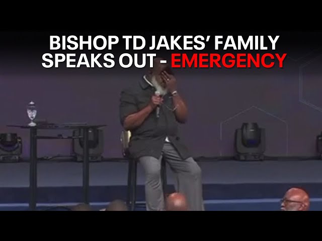 ⁣Bishop TD Jakes suffers medical emergency during sermon