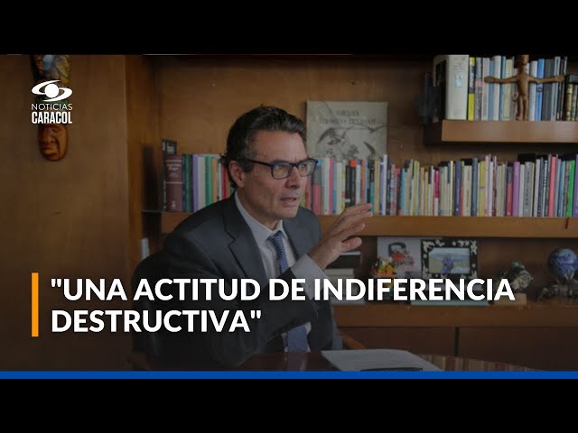 ⁣Alejandro Gaviria críticó la posición del ministro de Educación frente a la situación del Icetex