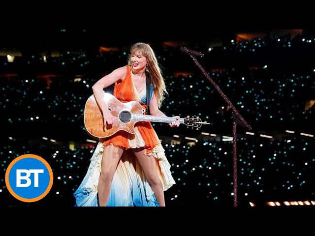 ⁣Taylor Swift emotional on stage in Toronto ahead of her final Eras Tour stop