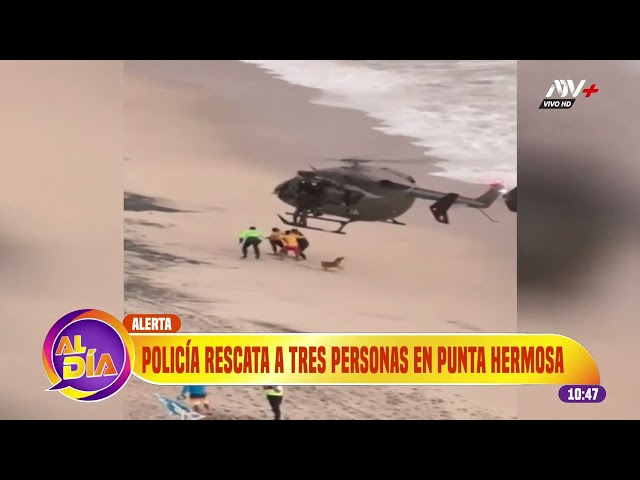 ⁣Punta Hermosa: Policía rescata a tres personas que se estaban ahogando