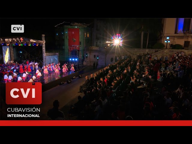 ⁣Juventud cubana rindió homenaje a Fidel Castro en velada político-cultural