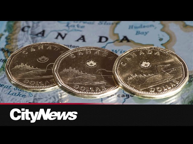 ⁣Loonie falls amid Trump's tariff threats