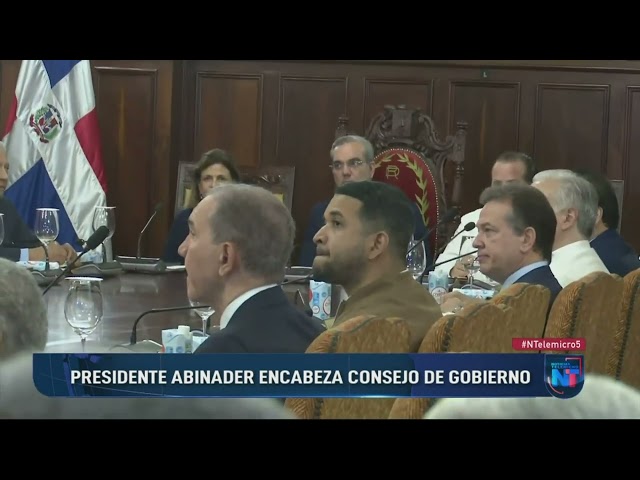 ⁣Presidente Abinader encabeza Consejo de Ministros y analizan propuestas de desarrollo