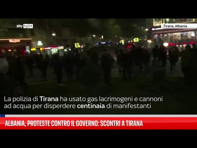 ⁣Proteste anti-governative in Albania