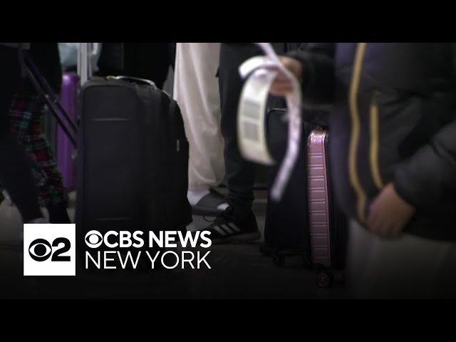 ⁣Another busy holiday travel day ahead for NYC airports