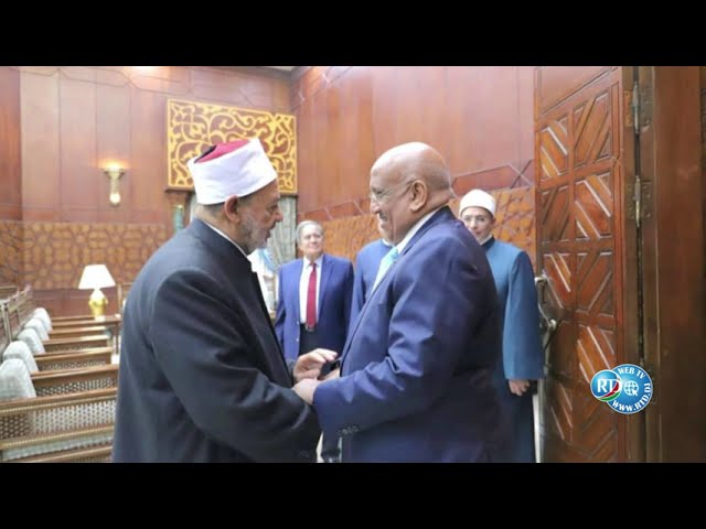 ⁣Le Grand Imam Prof.Dr Ahmad Al-Tayeb, Cheik  'Al-Azhar recoit le Président de l'Assemblée 