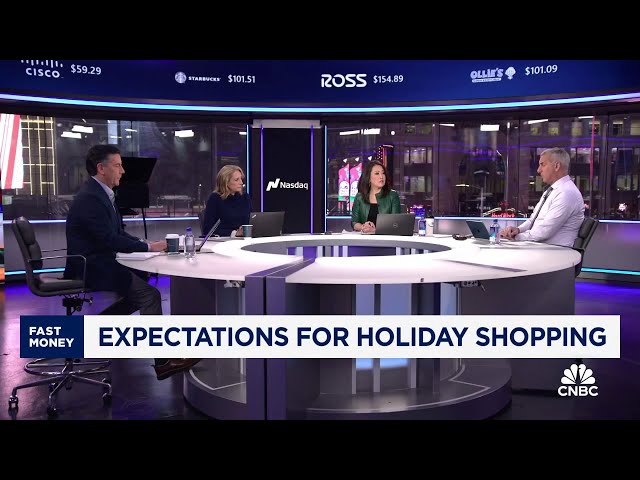 ⁣'Fast Money' traders talk expectations for retails on this busy shopping week