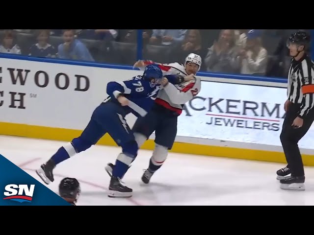 ⁣Lightning's Emil Lilleberg Squares Up Capitals' Brandon Duhaime After Big Hit