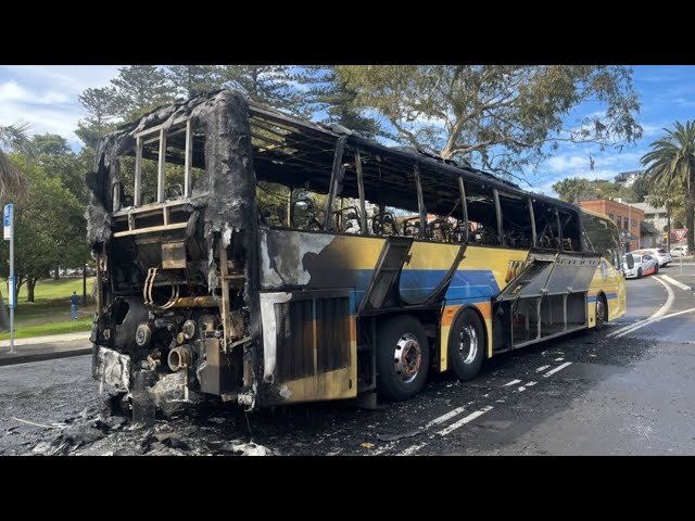 ⁣Students escape school bus fire on NSW South Coast