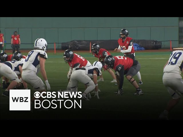 ⁣Central Catholic, Marblehead win football games at Fenway Park