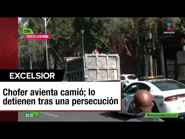 ⁣¡De película! Chofer embiste a policías con camión de volteo y termina detenido en Reforma