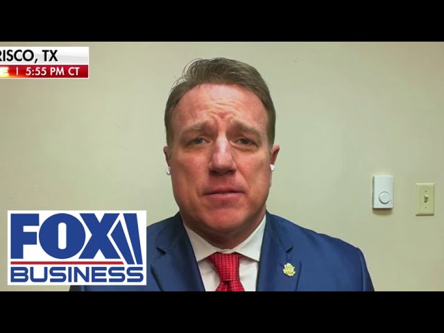 ⁣'FIRED UP': Texas congressman says it's 'cruel' to American people not to s