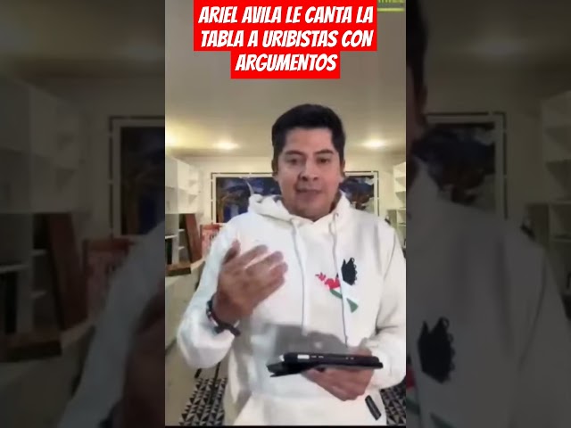 ⁣ARIEL AVILA LE CANTA LA TABLA A URIBISTAS CON ARGUMENTOS