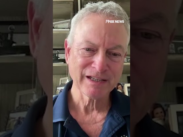 ⁣Gary Sinise says he's grateful this Thanksgiving for the support he received after his son pass