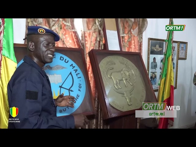 ⁣FAMa | Le Général de Corps d'Armée Sadio CAMARA a visité le Musée de l'Armée.