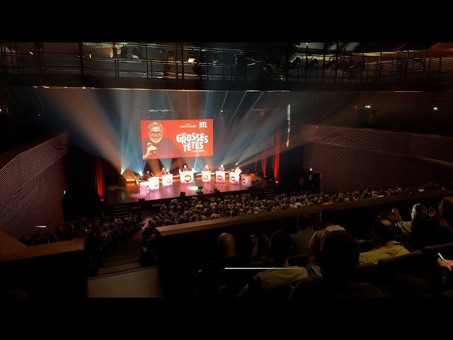 ⁣Salle comble pour les Grosses Têtes à Saint-Dizier