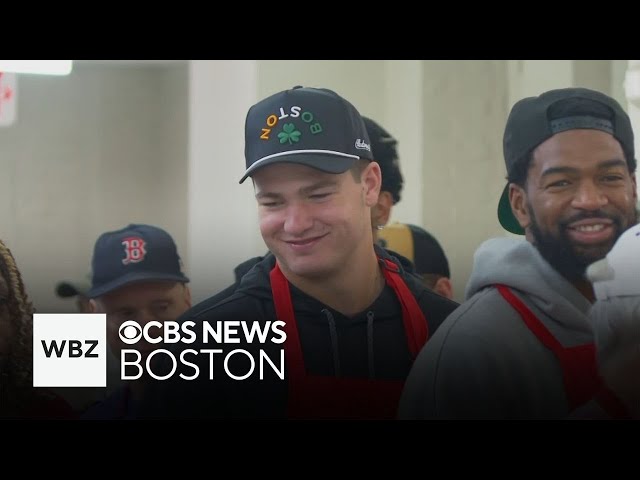 ⁣Patriots quarterbacks Drake Maye, Jacoby Brissett volunteer at St. Francis House on Thanksgiving