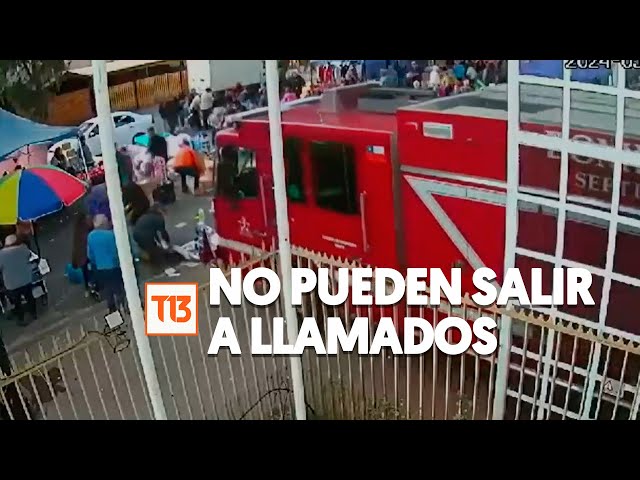 ⁣No pueden salir a los llamados: ambulantes no dejan salir a carro de bomberos